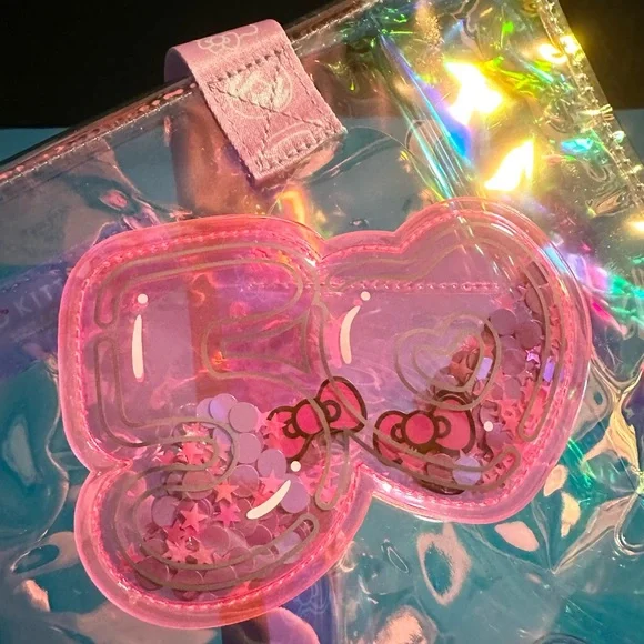 hello kitty - 50th anniversary tote bag - Picture 3 of 4